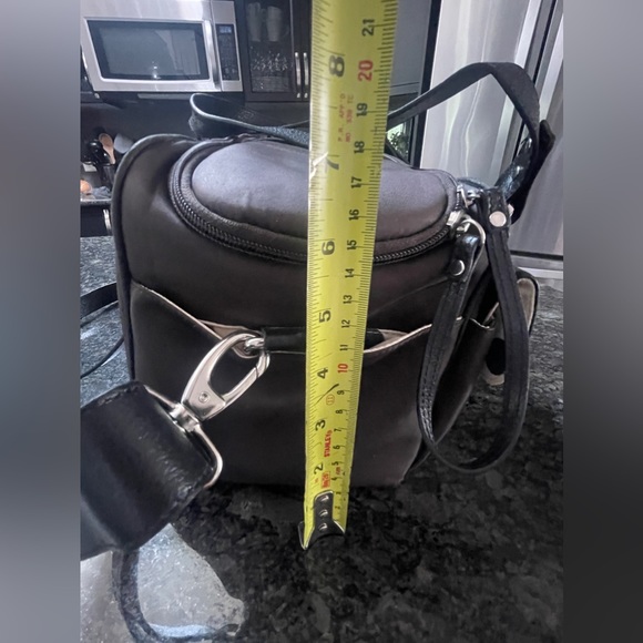 Jill-e Designs Camera Bag With Shoulder Strap - Picture 12 of 16